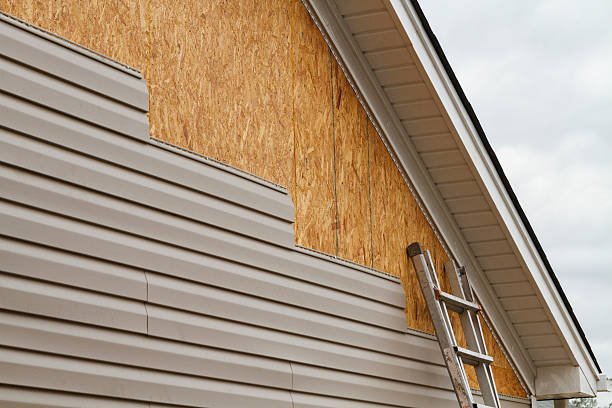 24/7 Emergency Siding Installation experts in Conneaut, OH